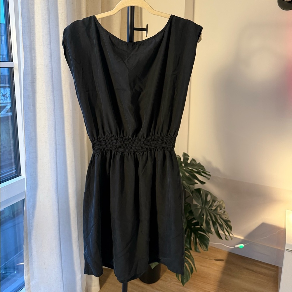 Guess Black Cinched-Waist Mini Dress – Size L - Picture 4 of 5
